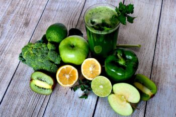 10 benefícios do suco verde para a saúde